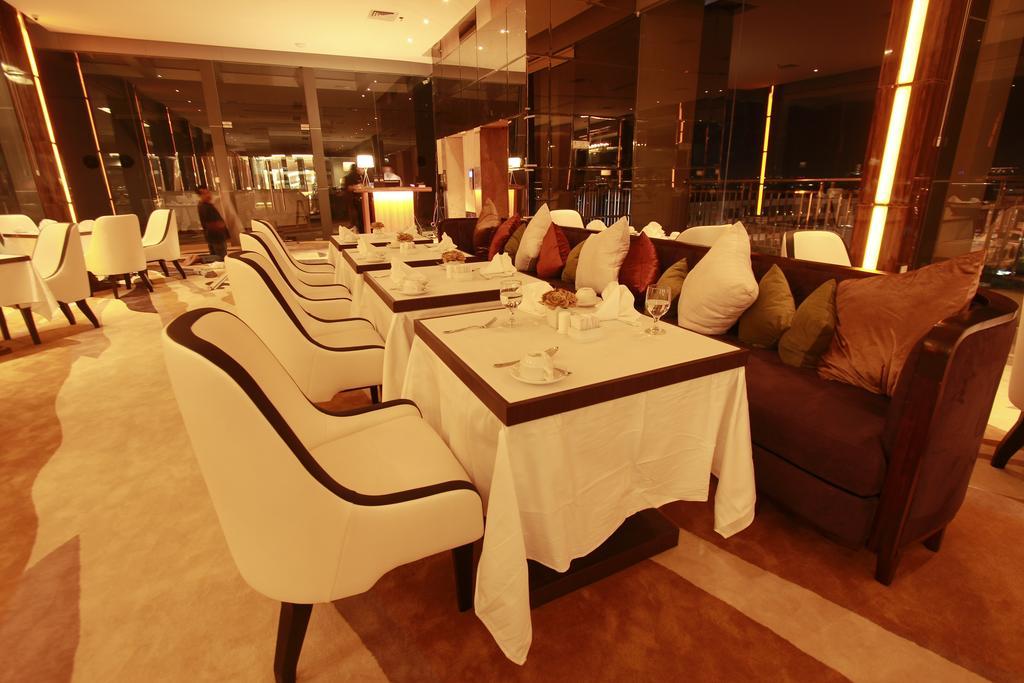 Royal Asnof Hotel 3*